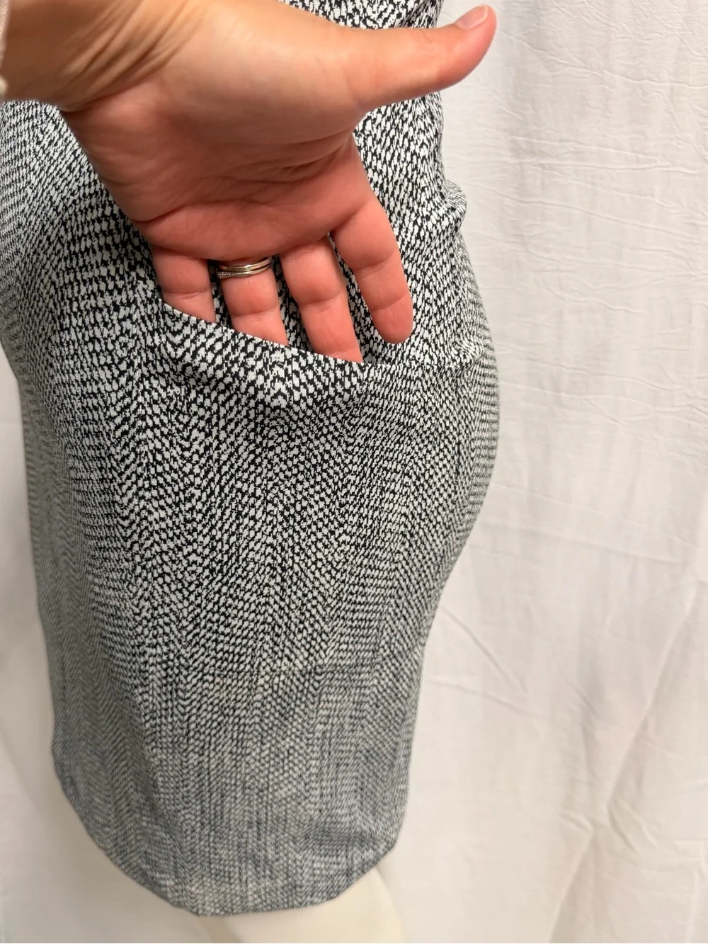 Athleta Long-Sleeve athletic Dress - Picture 3 of 6